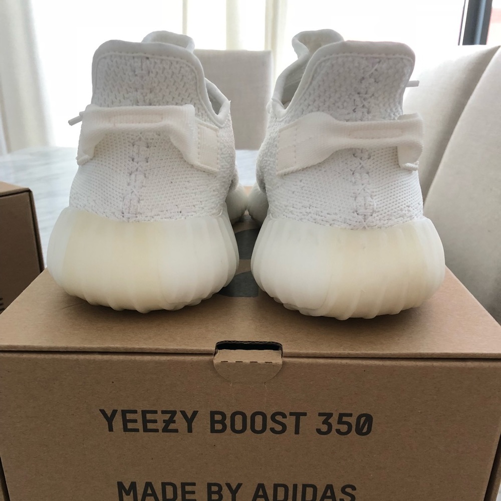 Yeezy Boost 350 v2